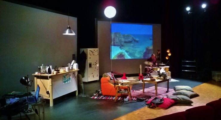 Voyage gastronomique avec "Soupe Nuage Noir"