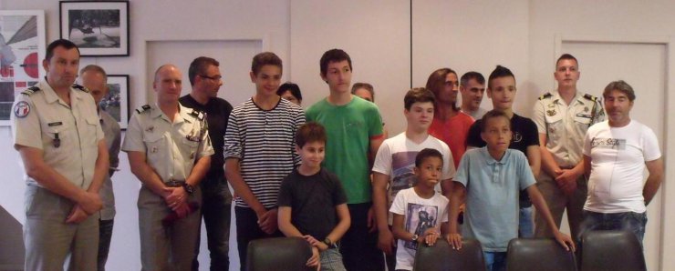 VVV-Découverte du monde de la défense: Le retour