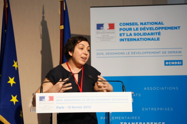 Nadia Ballaoui observatrice du grand débat : la "reconnaissance du rôle démocratique de la Ligue de l’enseignement".