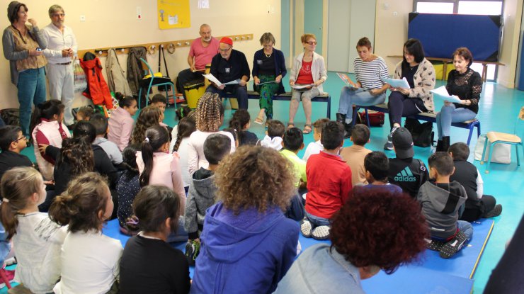 Lecture et amusement à la ludothèque Rabelais